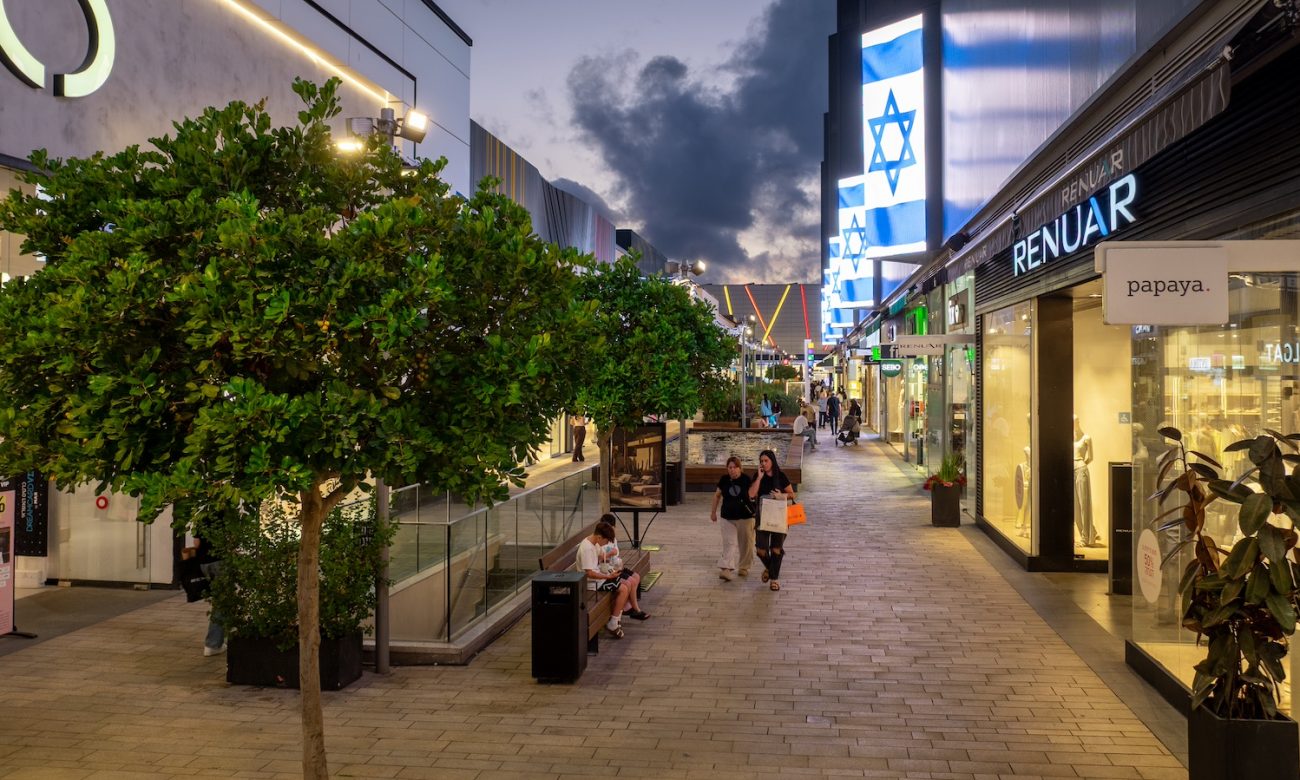 Photo by DORON SAAR Photography © | DoronSaar.com 054-2036367