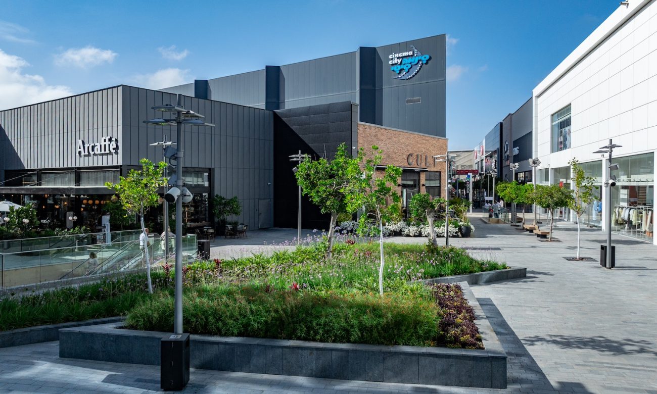 Photo by DORON SAAR Photography © | DoronSaar.com 054-2036367