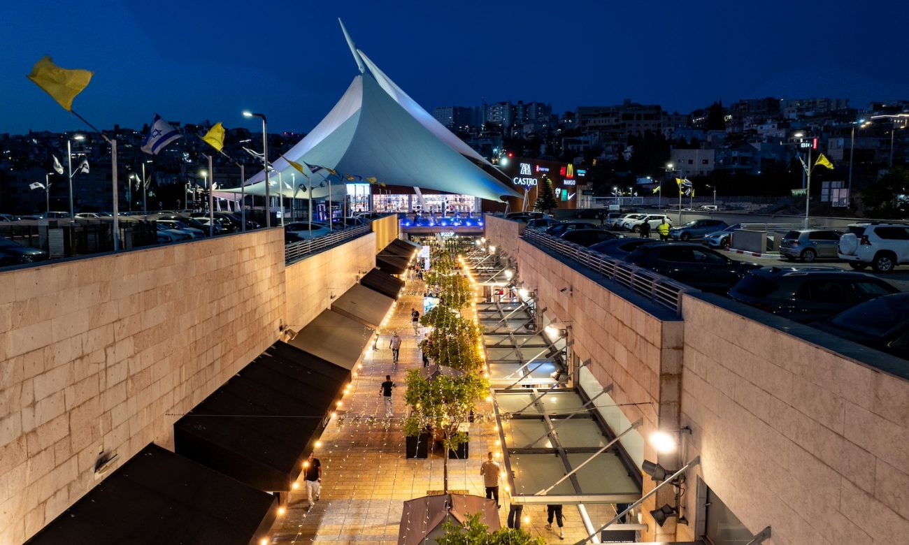 Photo by DORON SAAR Photography © | DoronSaar.com 054-2036367