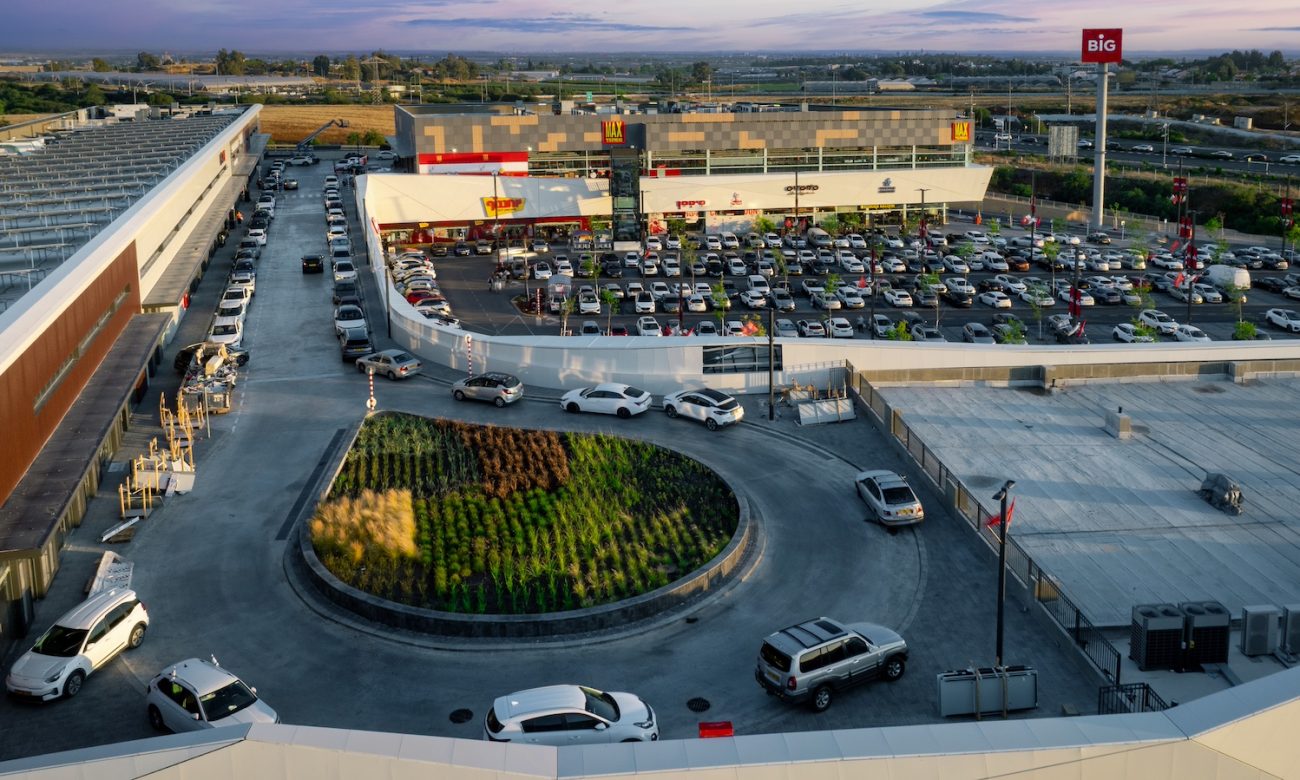 Photo by DORON SAAR Photography © | DoronSaar.com 054-2036367