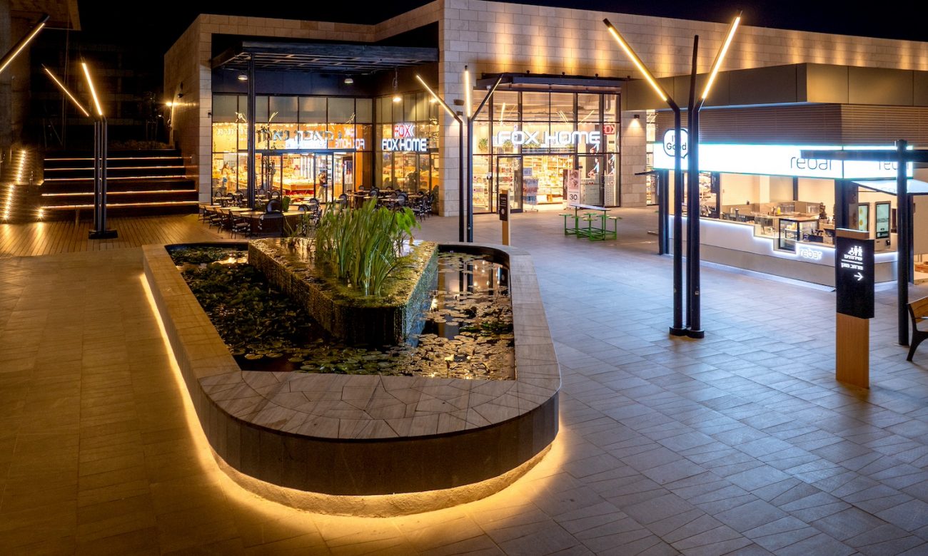 Photo by DORON SAAR Photography © | DoronSaar.com 054-2036367