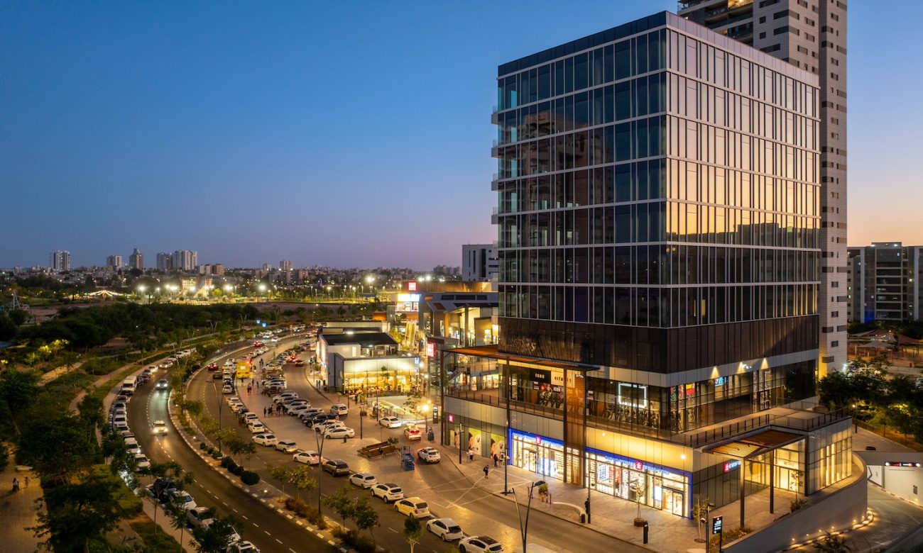 Photo by DORON SAAR Photography © | DoronSaar.com 054-2036367