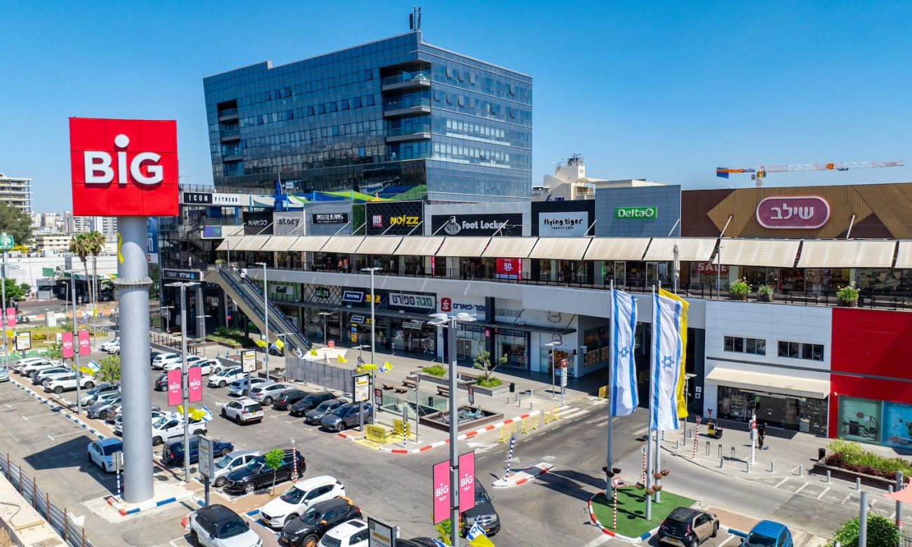 Photo by DORON SAAR Photography © | DoronSaar.com 054-2036367