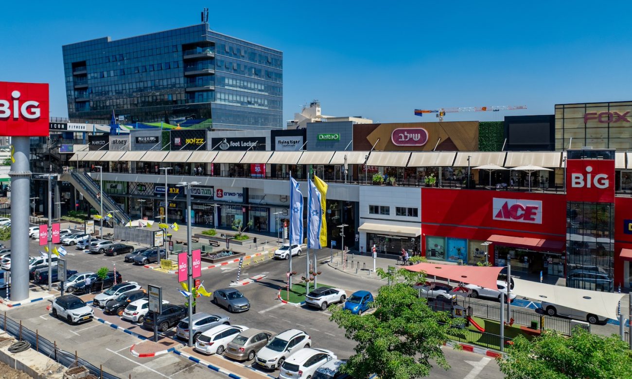 Photo by DORON SAAR Photography © | DoronSaar.com 054-2036367