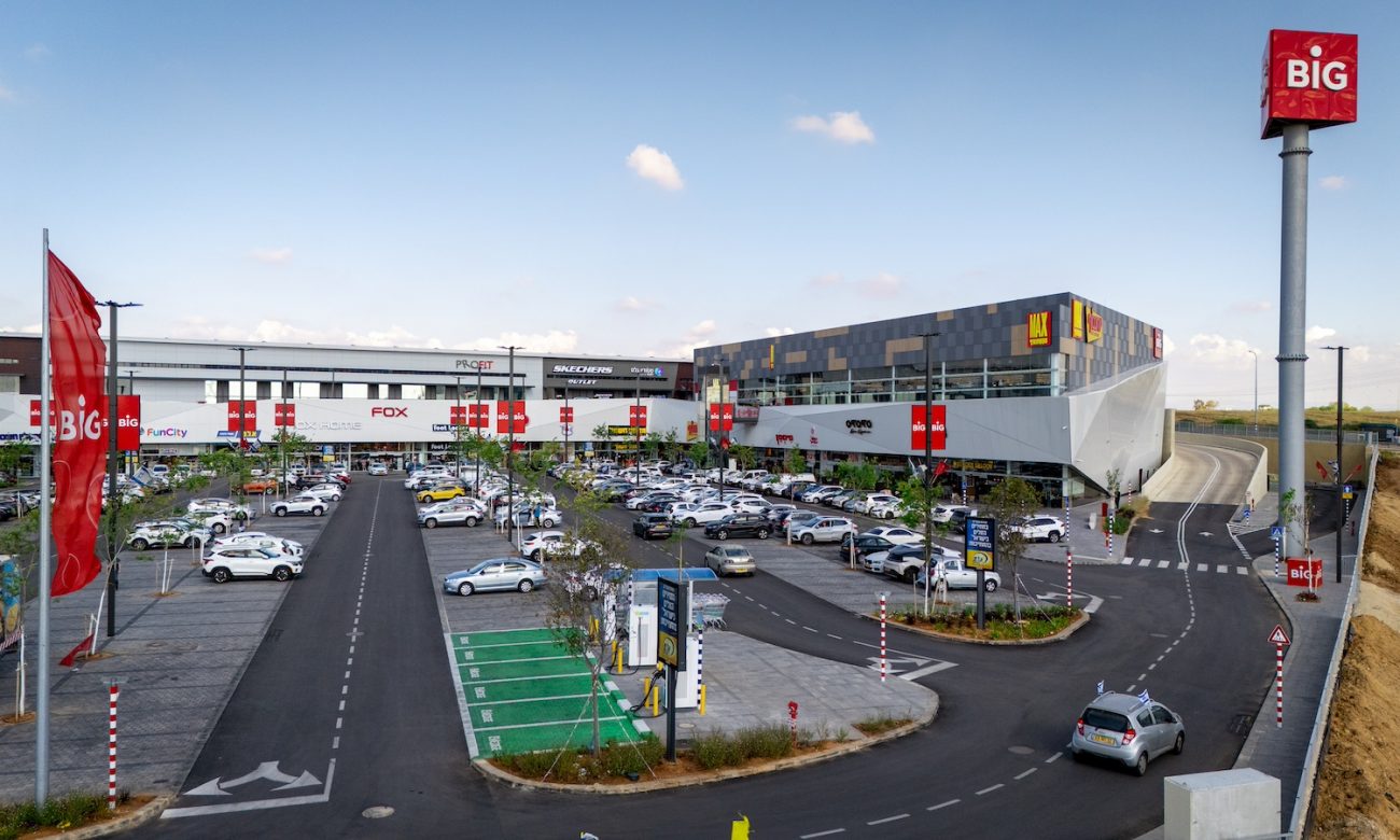 Photo by DORON SAAR Photography © | DoronSaar.com 054-2036367