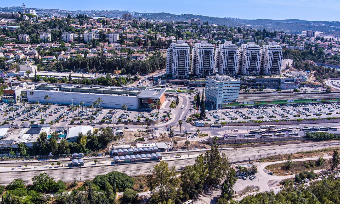 MAX_0015-Enhanced-NR